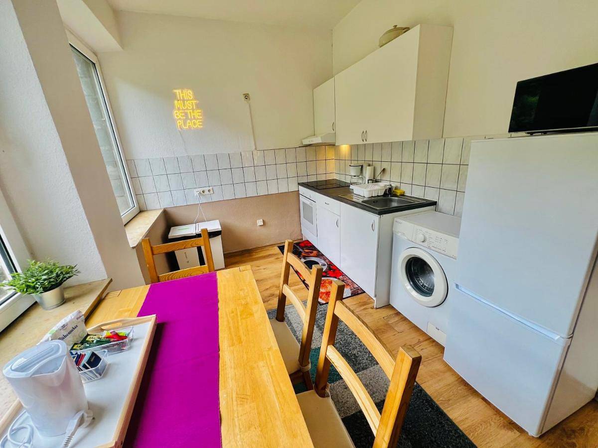 Ganze Wohnung, Worker & Monteur Apartments - Haus Burgstadt - Grill & Bundesliga in Altena, Märkischer Kreis