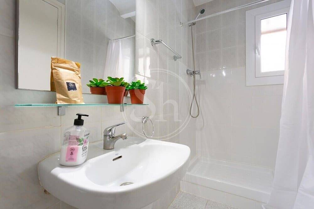 Ganze Wohnung, Cómodo estudio en Gracia in Barcelona Zentrum, Barcelona