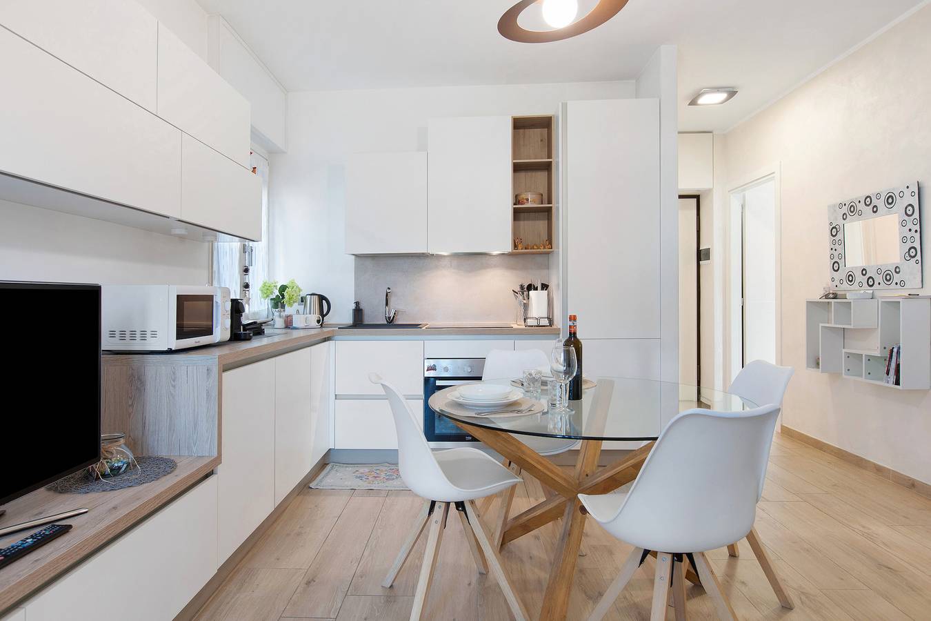 Appartement entier, Appartement 'Emmie House' avec Vue sur la Montagne, Balcon et Wi-Fi in Aoste, Alpes valaisannes