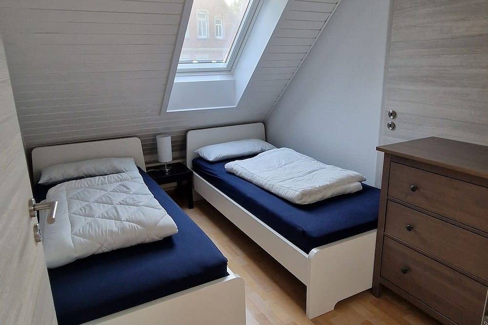 Ferienwohnung auf dem Land in Hollige für 6 Personen plus 2 Kinderreisebetten in Walsrode, Aller-Leine-Tal