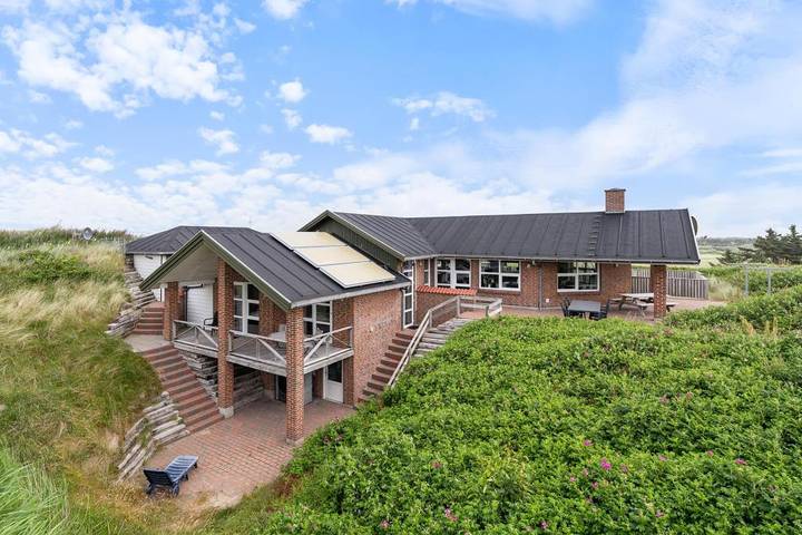 Ferienhaus für 10 Personen, mit Sauna und Balkon/Terrasse sowie Whirlpool in Houvig