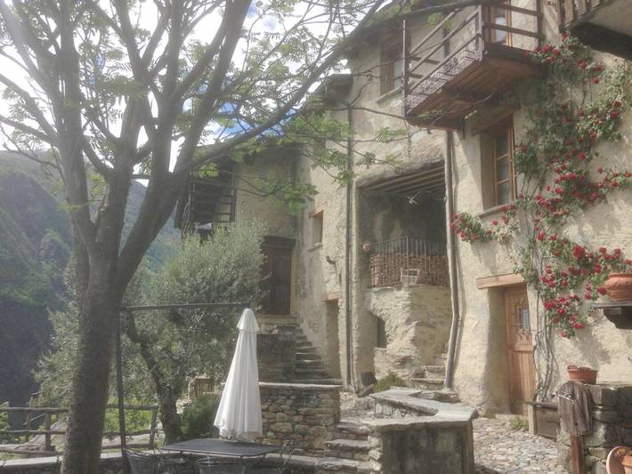 Casa vacanza per 4 persone, con Balcone e Terrazza nonché Panorama a Tirano
