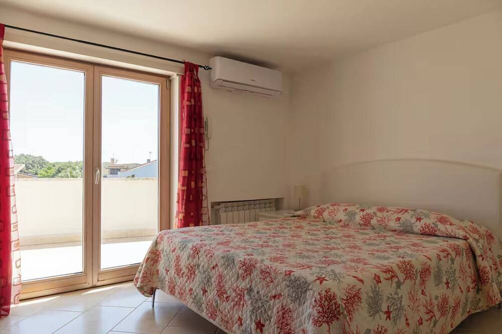 Nice villa 100m from the beach in Fregene, Provincia de Roma