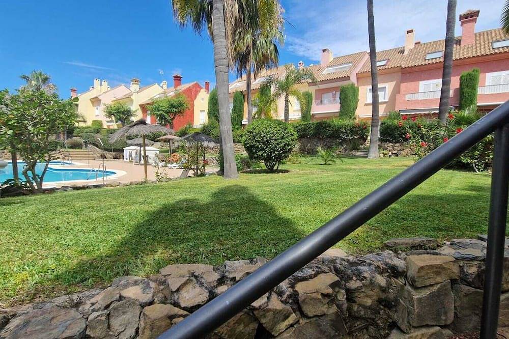 Adosado en Islantilla con Jardìn in Urbasur, Isla Cristina