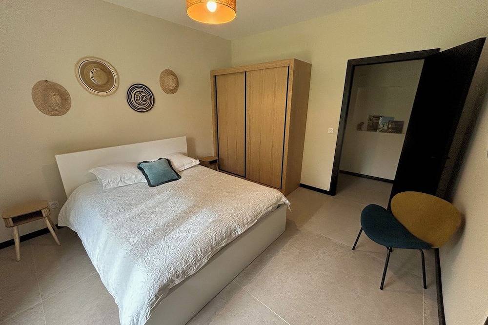 Maison Proche lac Hourtin et Océan in Gaillan-en-Médoc, Médoc Regional Natural Park