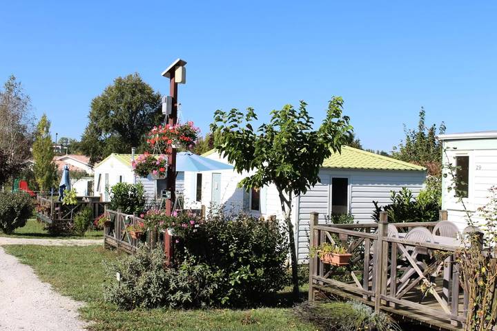 Camping pour 4 personnes, avec Vue dans Périgord Vert - 3