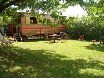 Gîte pour 4 personnes, avec jardin dans Vallée de la Dordogne