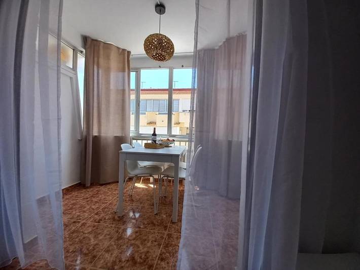 Apartamento de vacaciones para 6 personas, con vistas y balcón - 1