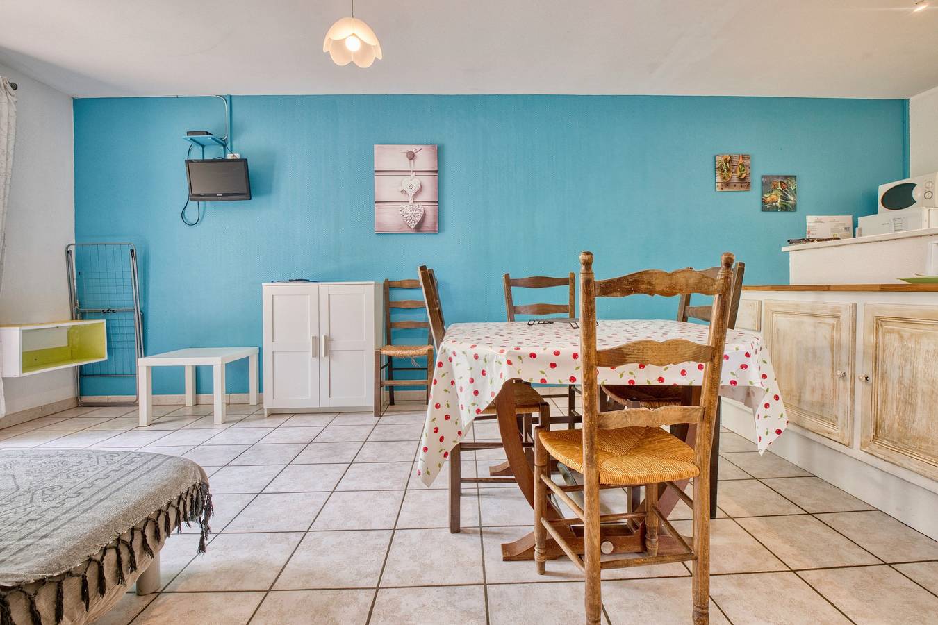 Morille - Maison familiale avec piscine chauffée partagée au cœur du Périgord Noir in Salignac-Eyvigues, Périgord Noir