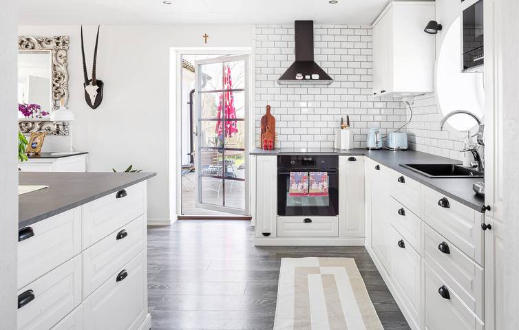 Ferienhaus für 5 Personen mit Terrasse in Tomelilla, Österlen
