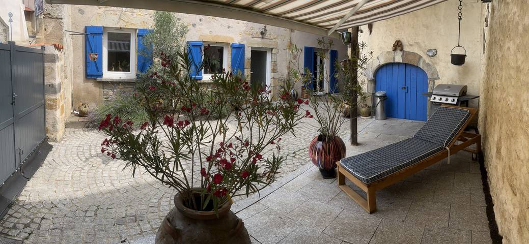 Chambre d’hôte pour 2 personnes, avec terrasse, animaux acceptés