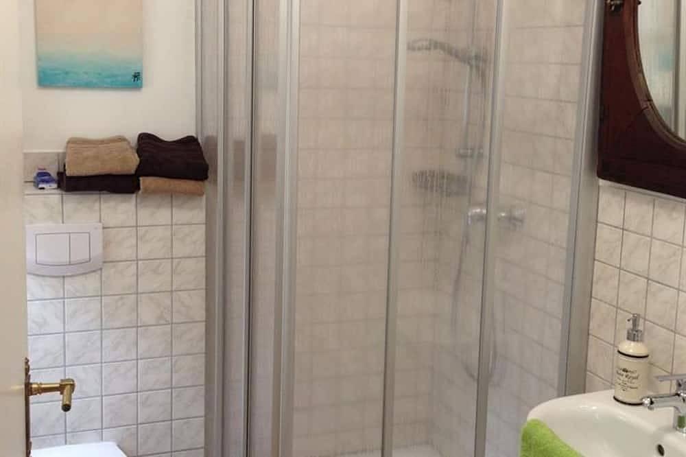 Apartamento entero, Ferienwohnung Bode - apartment/apartment, shower, Wc in Lübeck, Bahía de Lübeck