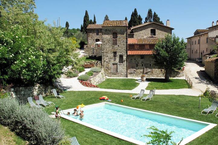 Villa für 3 Personen, mit Garten und Pool