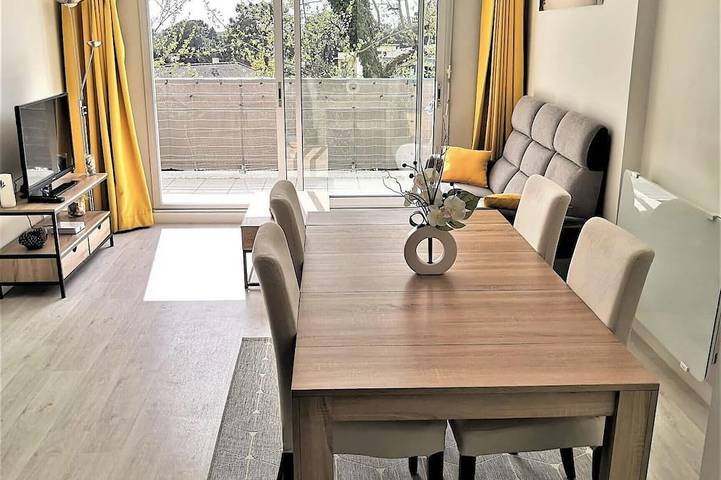 Gîte pour 6 personnes, avec balcon dans Gare De La Baule Les Pins