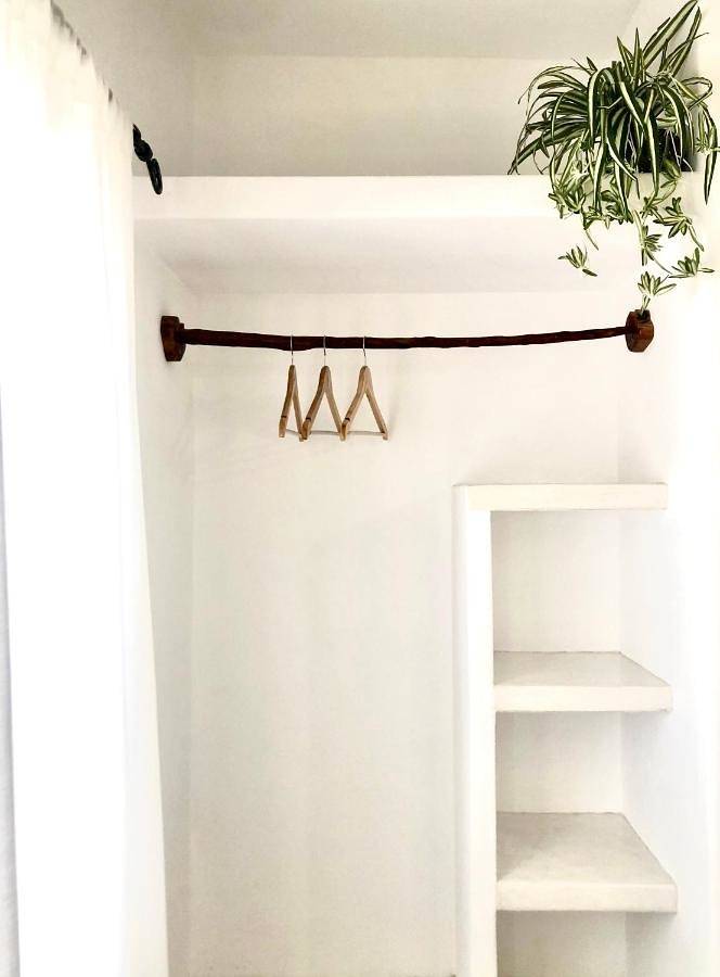 Gîte pour 3 personnes, avec Terrasse et Jardin dans Adamas - 4