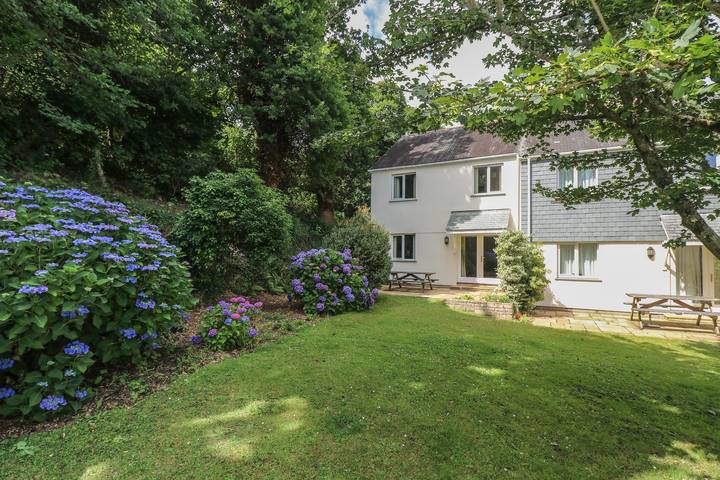 Cottage for 6 people, with Hot tub in Cornwall