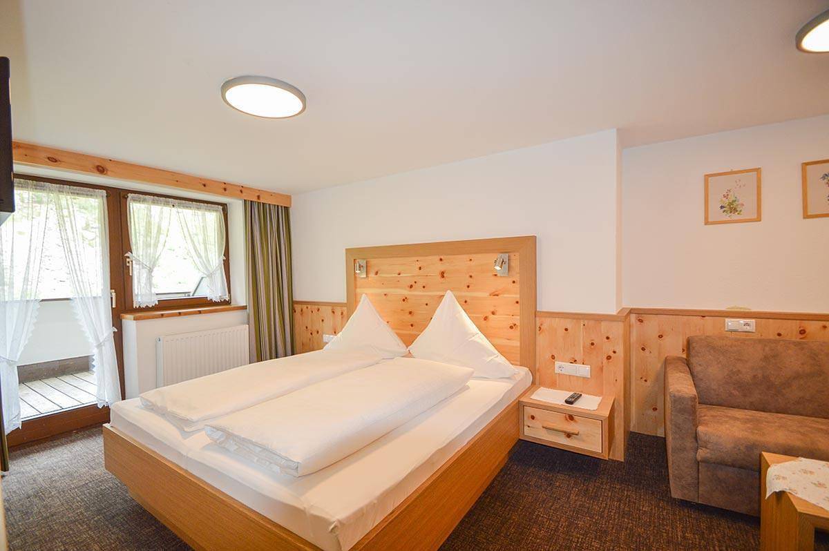 Ganze Ferienwohnung, Appartement "Nr. 2" in Obergurgl, Ötztaler Alpen