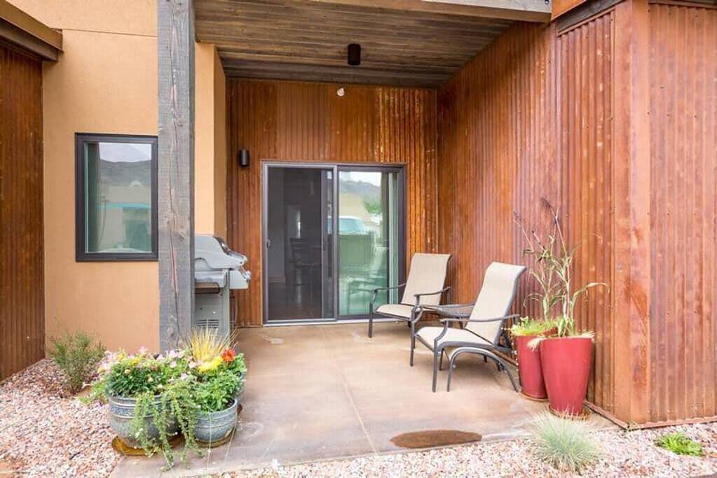 Ganze Wohnung, Robber’s Roost Westward | Downtown Moab Condo | Walk to Restaurants & Shops in Moab, Arches-Nationalpark