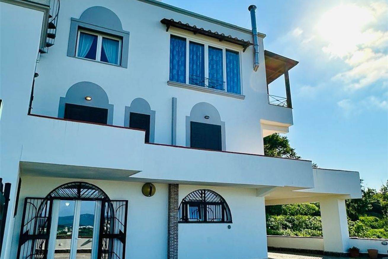 Appartamento intero, Panorama Lamberti in Monte di Procida, Napoli e dintorni