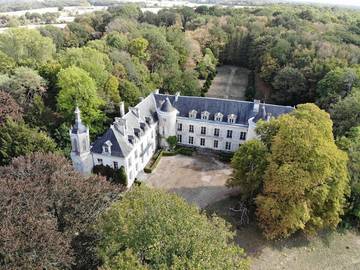Chambre d’hôte pour 2 personnes, avec piscine et jardin à Charnizay