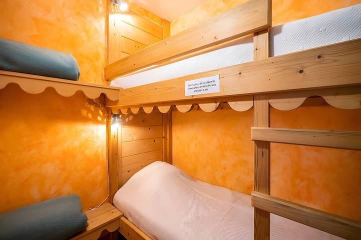Location de vacances pour 4 personnes, avec jardin et piscine à Le Soulié - 3