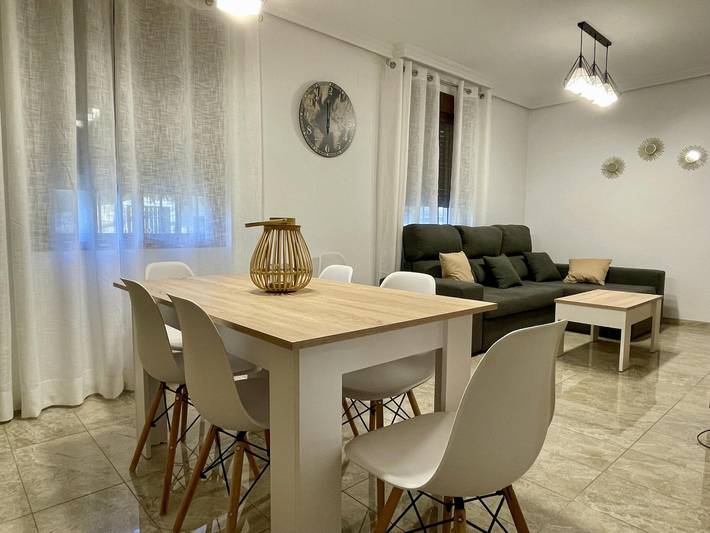 Apartamento de vacaciones para 8 personas, con Balcón y Terraza en Córdoba
