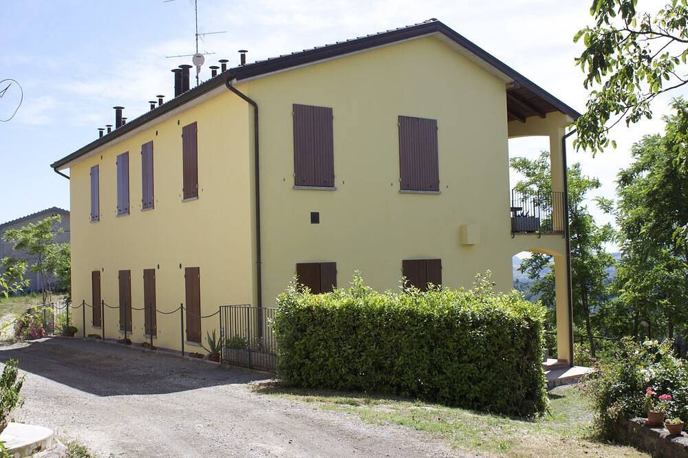 Geheel appartement, Studio in Casalfiumanese bij Vena del Gesso in Casalfiumanese, Provincie Bologna