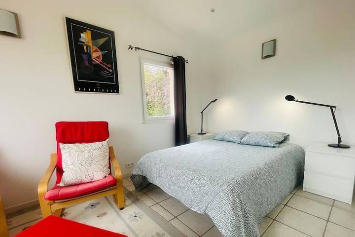 Gîte pour 5 personnes, avec jardin et vue à Peyruis - 4