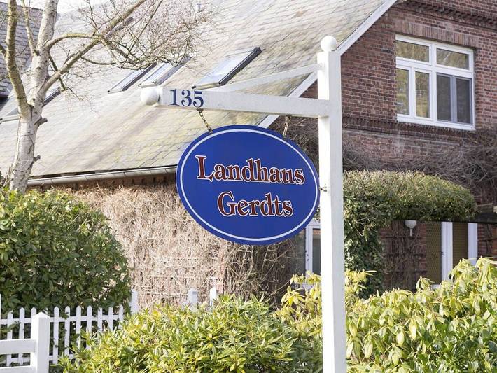 Ferienhaus für 2 Personen, mit Garten in Döse