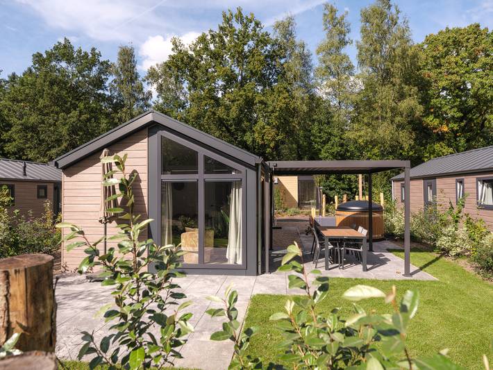 Lodge voor 6 personen, met tuin in Apeldoorn Gemeente
