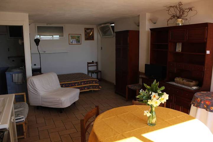 Ferienwohnung für 3 Personen, mit Terrasse und Whirlpool, mit Haustier in Diano Marina Gemeinde - 2