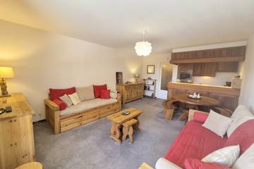 Gîte pour 4 personnes, avec terrasse, adapté aux familles dans Le Revard