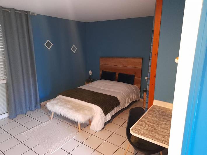 Hôtel pour 2 personnes, avec jardin ainsi que terrasse et vue à Langeac - 2