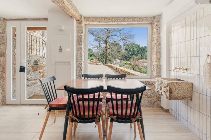 Lodge para 4 pessoas, com vista e piscina e ainda jardim no Região Norte
