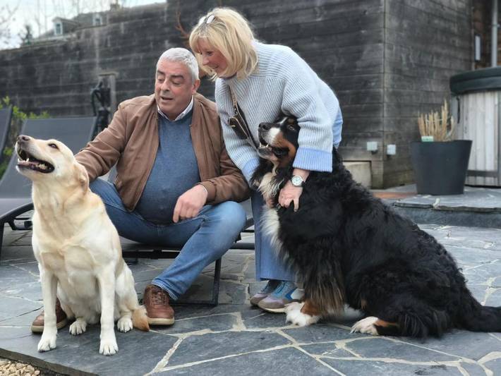 Location de vacances pour 10 personnes, avec jardin et jacuzzi, adapté aux familles dans Heyd - 2