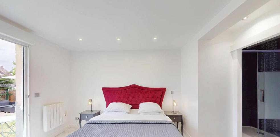 Maison d’hôte pour 2 personnes, avec jacuzzi et terrasse dans Val-d'Oise - 2