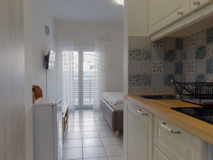Ganze Wohnung, Studio in Strandnähe in Betina, Murter