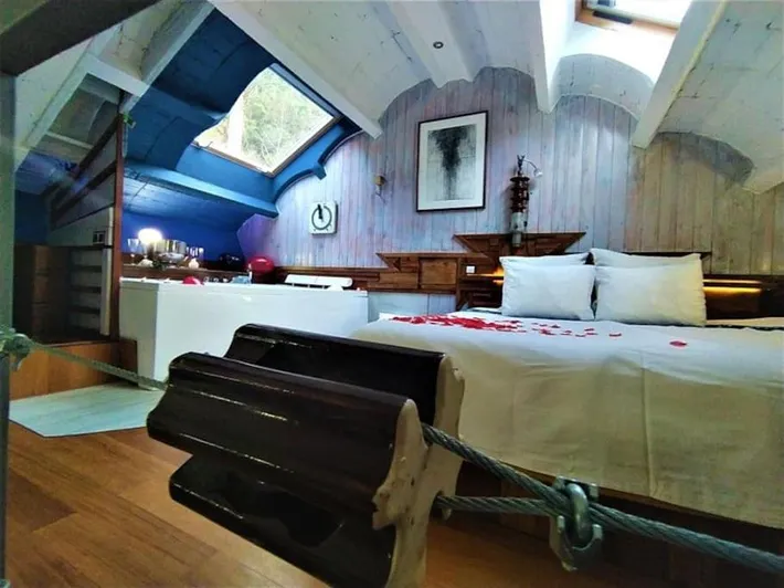 Apartamento de vacaciones para 4 personas, con jardín además de balcón y jacuzzi - 1