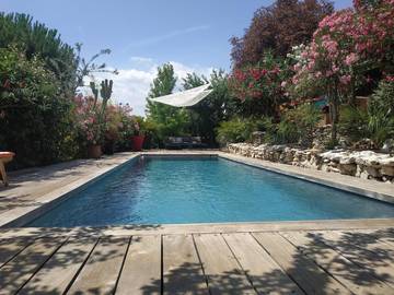 Cottage pour 6 personnes, avec piscine ainsi que vue et jardin à Saint-Marcel-d'Ardèche