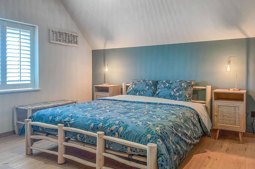 4 bedroom awesome home in Helchteren in Houthalen-Helchteren, Belgisch-Limburg