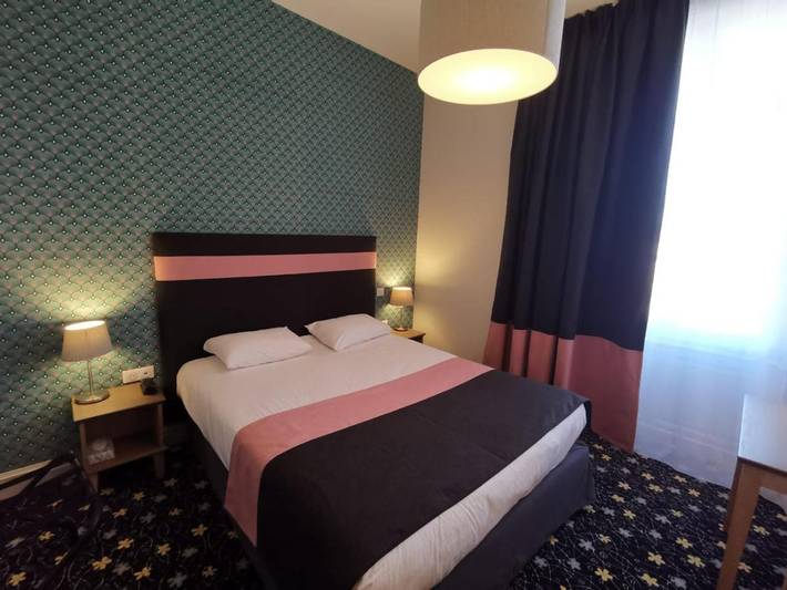 Hôtel pour 3 personnes, avec Terrasse et Jardin