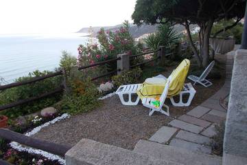 Gîte pour 2 personnes, avec jardin et balcon dans Portu Maga