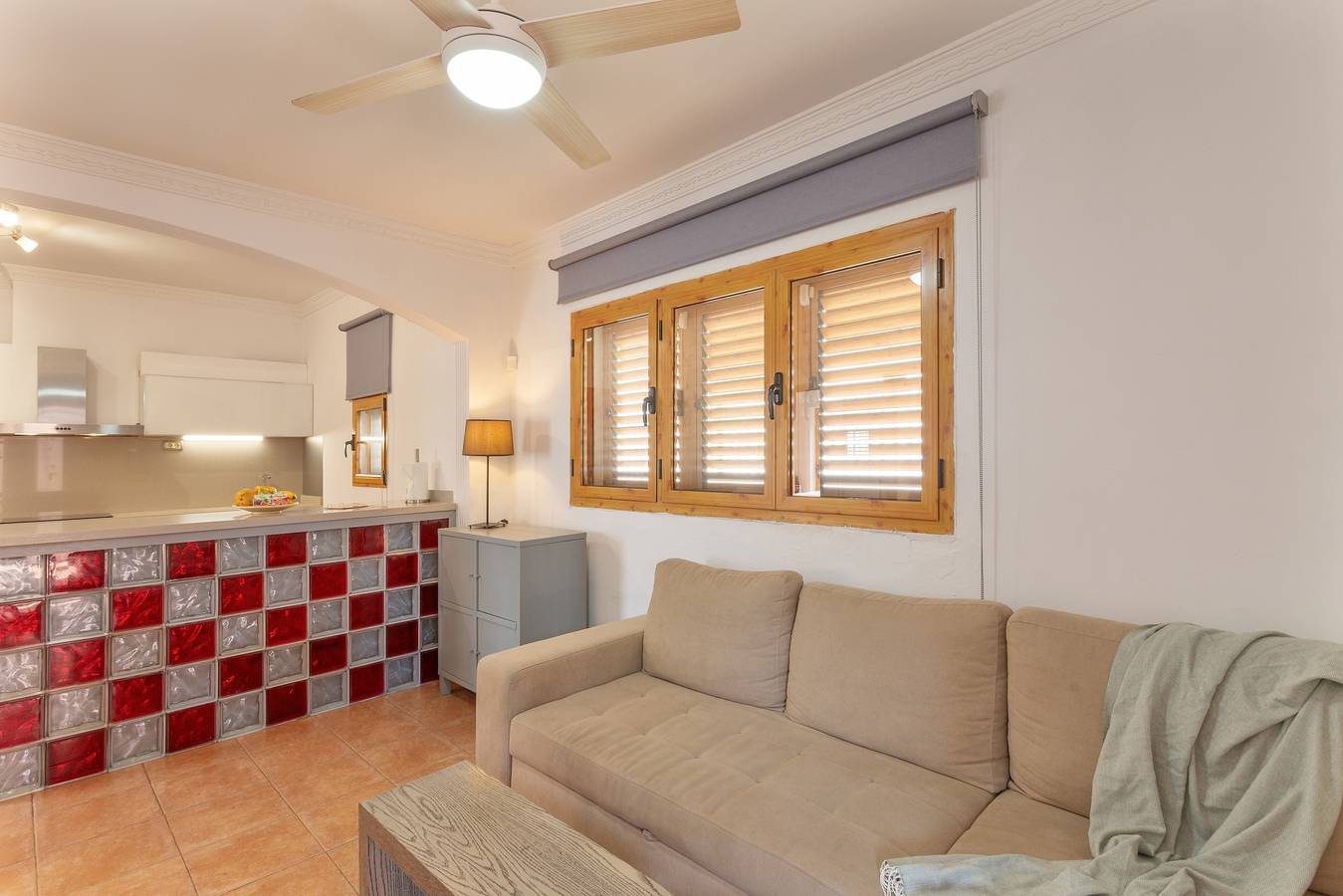 Appartement entier, Bungalow de vacances à Playa del Inglés avec piscine partagée, terrasse privée et Wi-Fi in Maspalomas, San Bartolomé de Tirajana