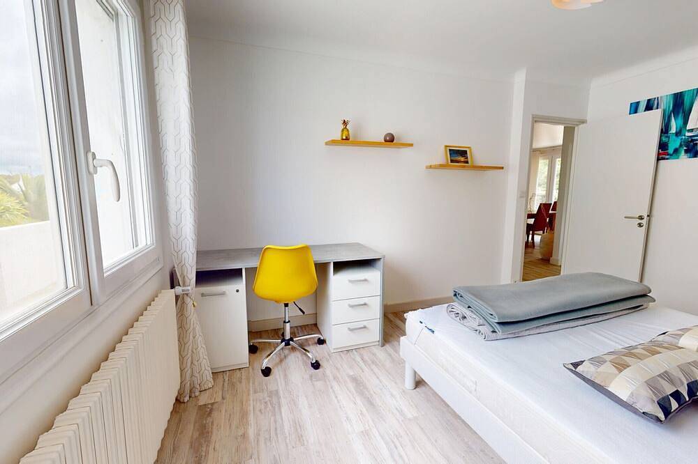 Appartement entier, Foret - Appartement 80m² avec Terrasse in La Barre-de-Monts, Vendée