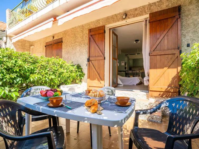Apartamento entero, 1 Pièce 4 Personnes in Les Lecques, Saint-Cyr-sur-Mer