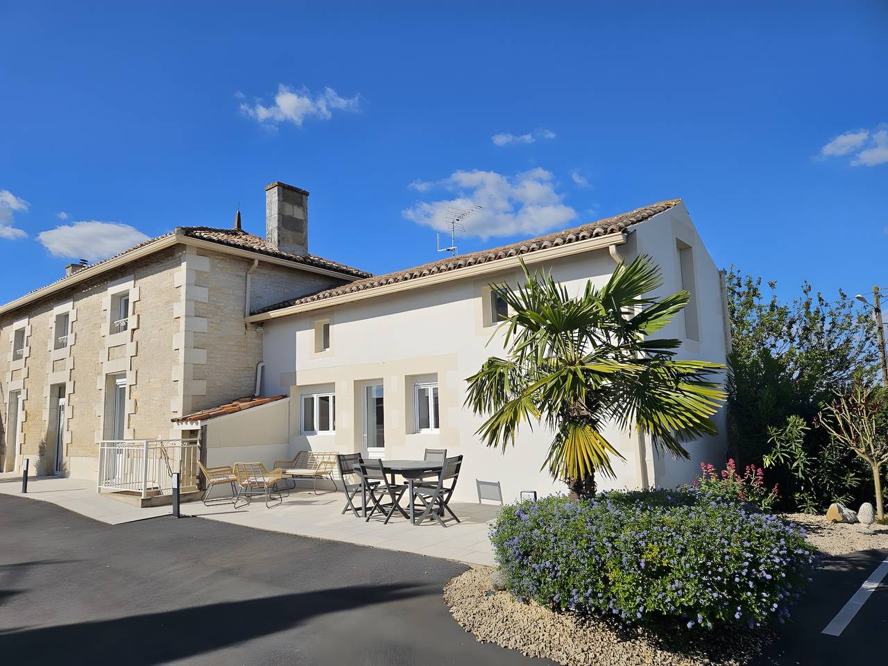 Casa de vacaciones La Gloriette (3 estrellas) en Neuville de Poitou con piscina in Neuville-de-Poitou, Vienne