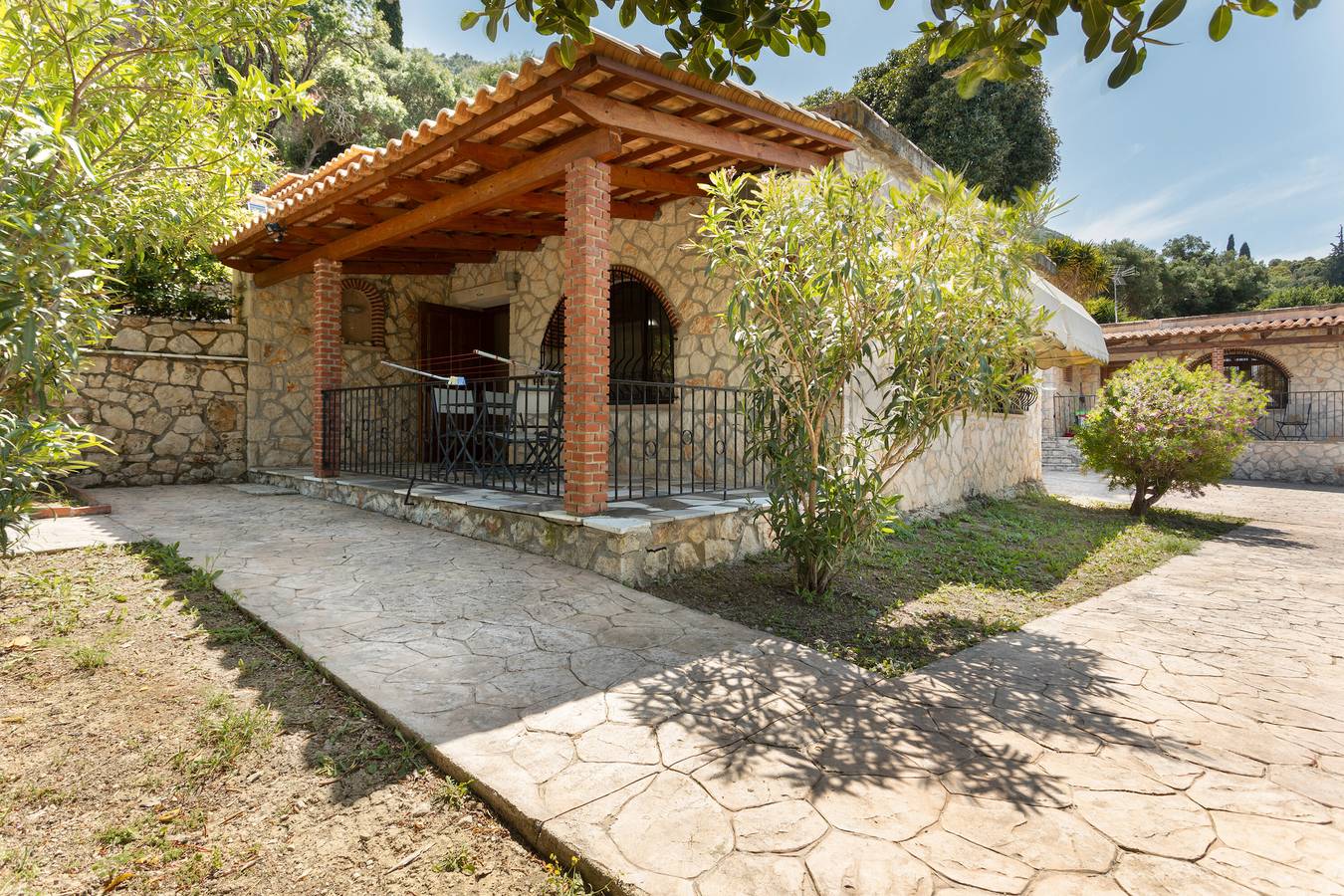 Villa 'Victoria' mit Meerblick, Wlan und Klimaanlage in Keri, Laganas