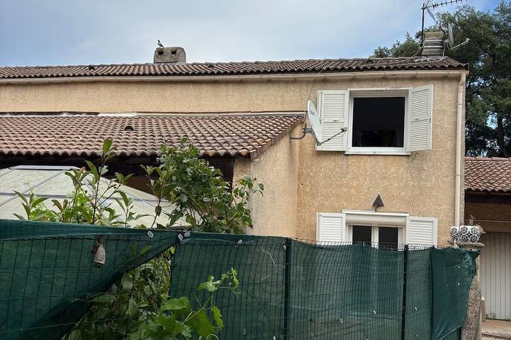 Weekly or two-week house rentals starting in July 2026 in Gonfaron, Brignoles Region