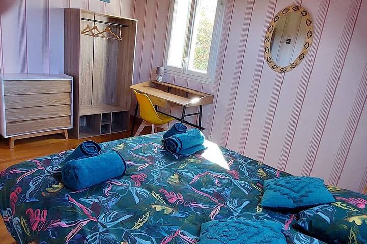 Location de vacances pour 10 personnes, avec jardin et jacuzzi à Commes - 3
