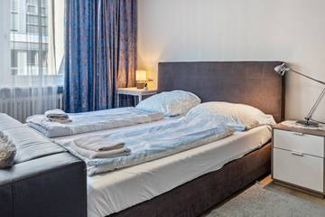 Vacation Rental for 4 Guests in Hamburg Altona, Hamburg, Picture 1